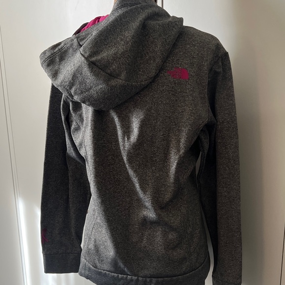 The North Face Women's Gray and Pink Hoodie - Picture 3 of 4
